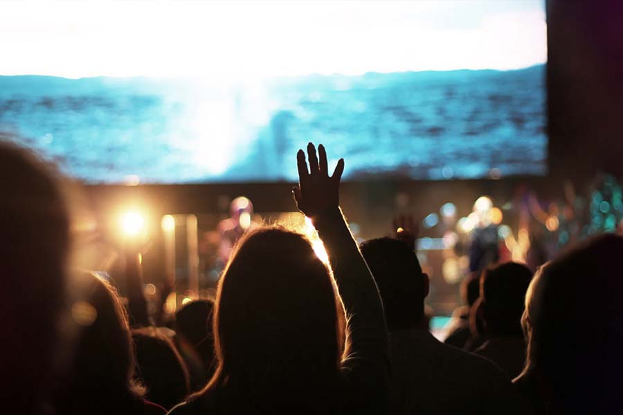 featured image of people at a Christian mass